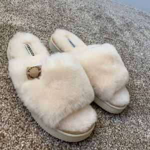 Women's Slippers